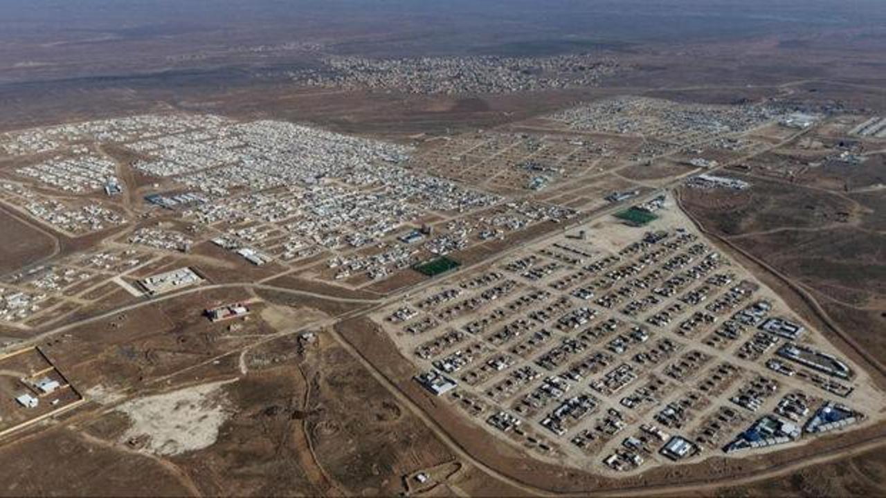 Suriye Hol Kampı'nı tamamen boşalttı: YPG esareti sona erdi