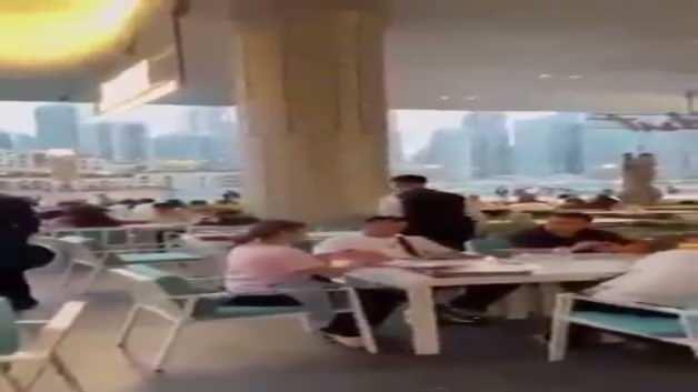 Dubai'de iftar için patlatılan top ortalığı karıştırdı!