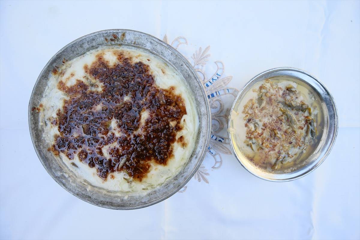 Osmanlı Dönemi’nden bugüne aynı tarif, aynı lezzet: Kiraz yaprağı sarması