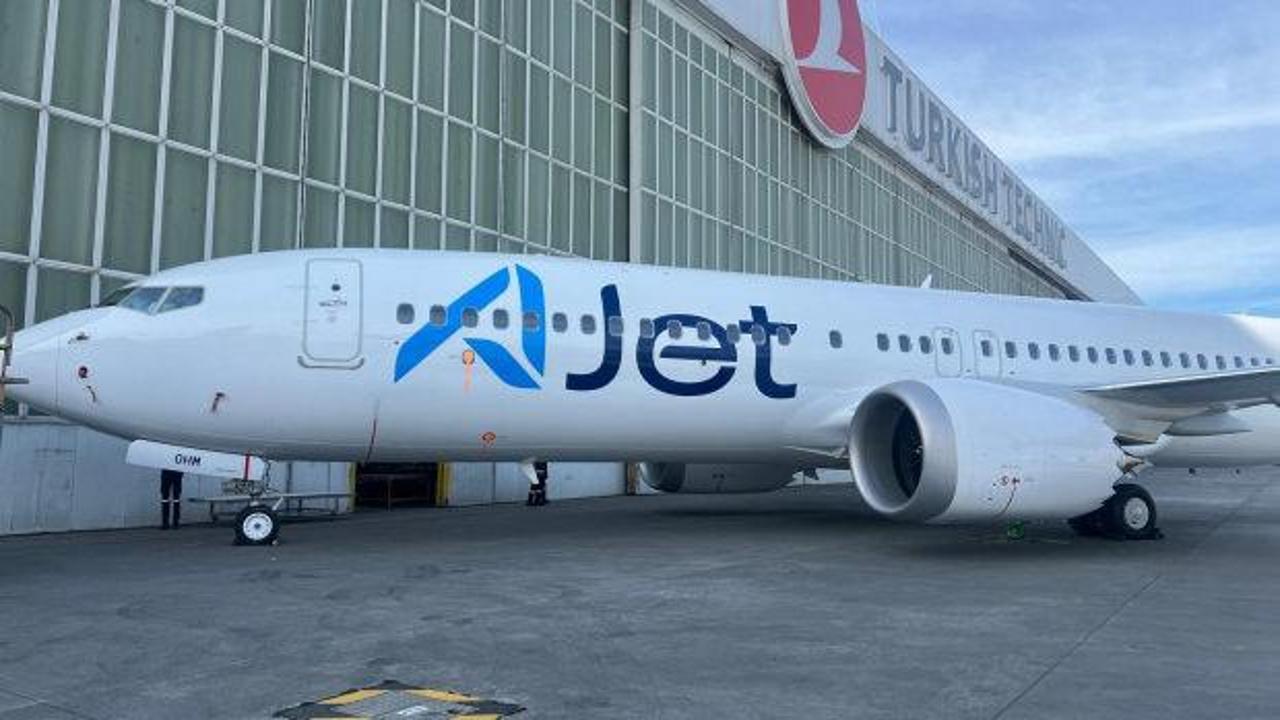AJet’in 4 fabrika çıkışlı uçağı daha seferlere başladı