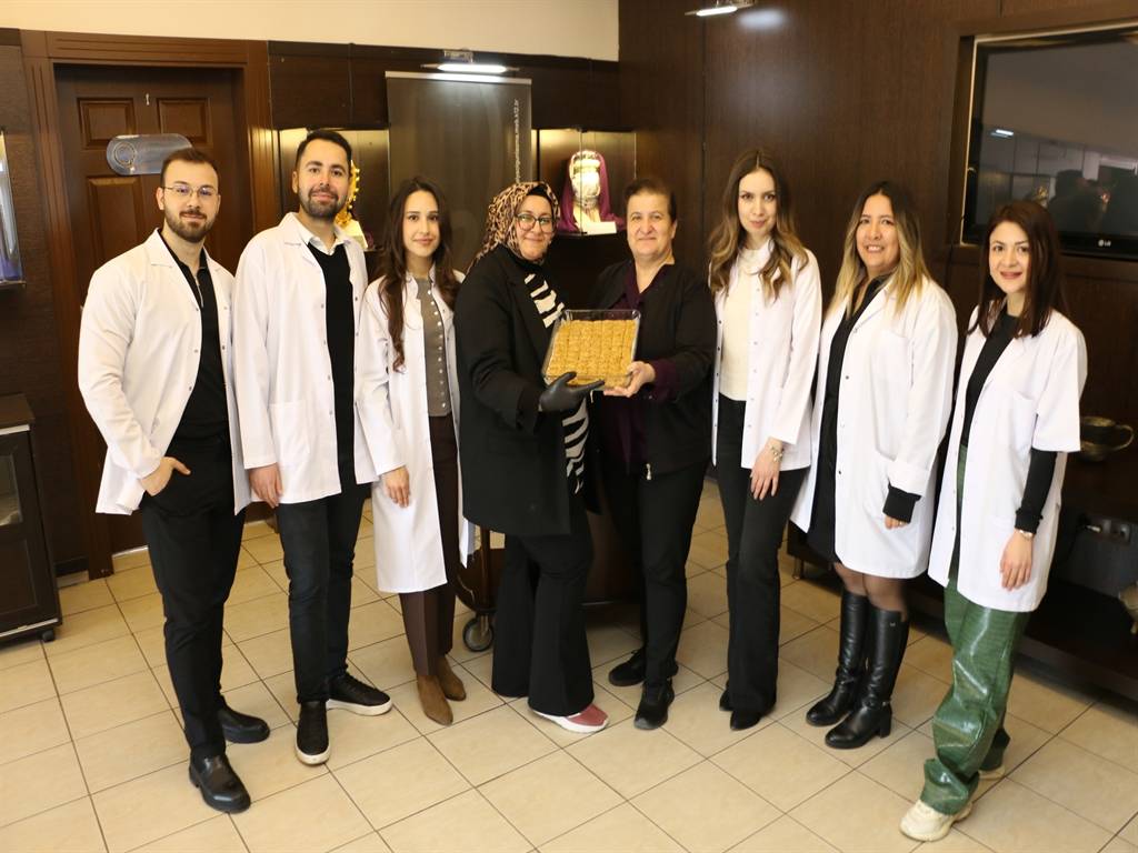 Atalardan miras! Bin yıllık Selçuklu tatlısı bayramda damakları şenlendirecek 