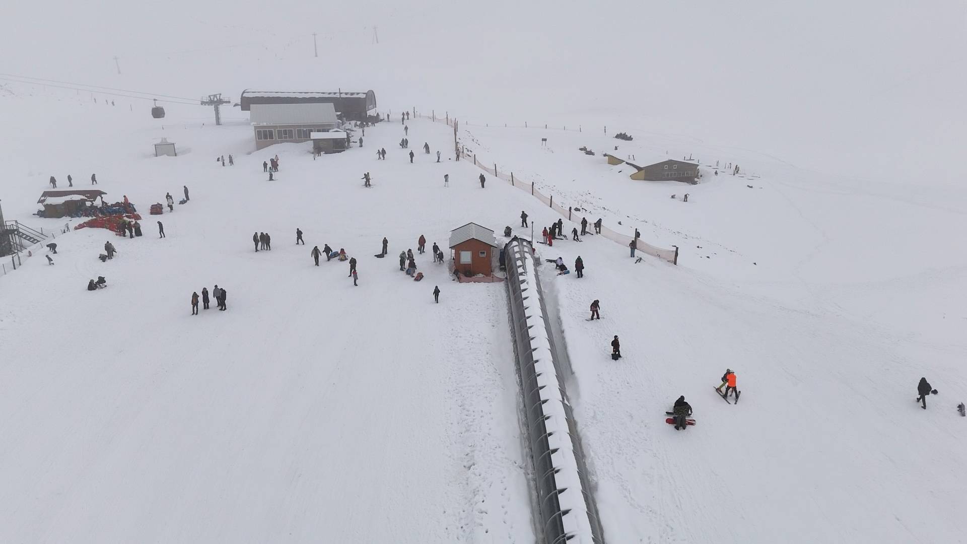 Binler bayram tatilinde Davraz Kayak Merkezi’ni tercih etti