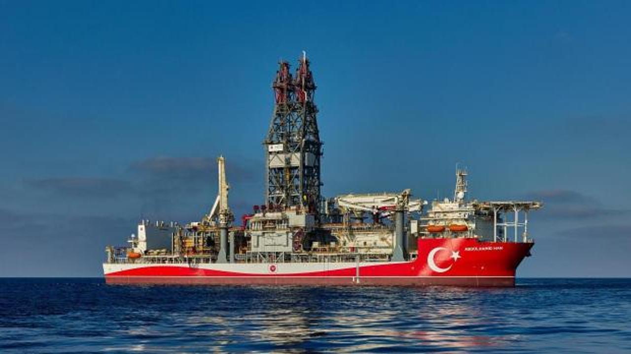 Abdülhamid Han, Karadeniz'de yılın ilk keşif sondajına başladı