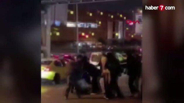 Liselilerin laf atma kavgası sokağı savaş alanına çevirdi