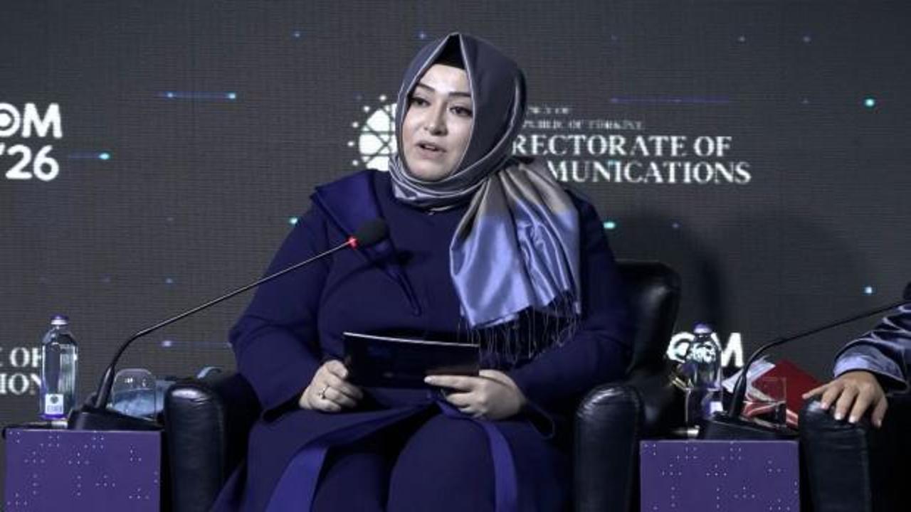 Sena Nur Çelik Kanat: 'Savaş hiçbir zaman kadınları özgürleştirmemiştir'