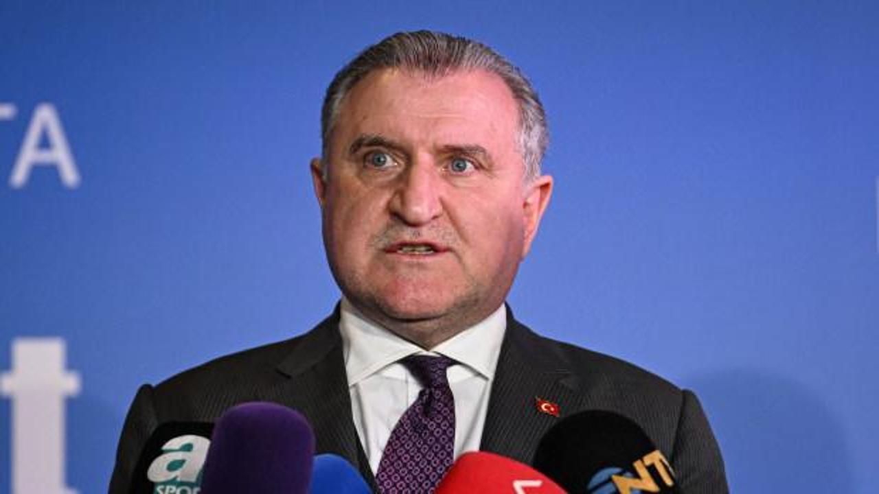 Gençlik ve Spor Bakanı Osman Aşkın Bak A Milli Takım'a güveniyor! 'İyi işler yapacağız'