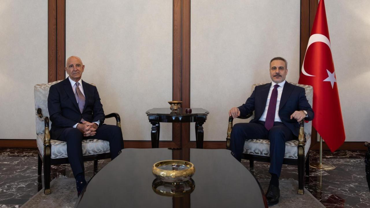 Bakan Fidan İle Barrack arasında kritik görüşme!