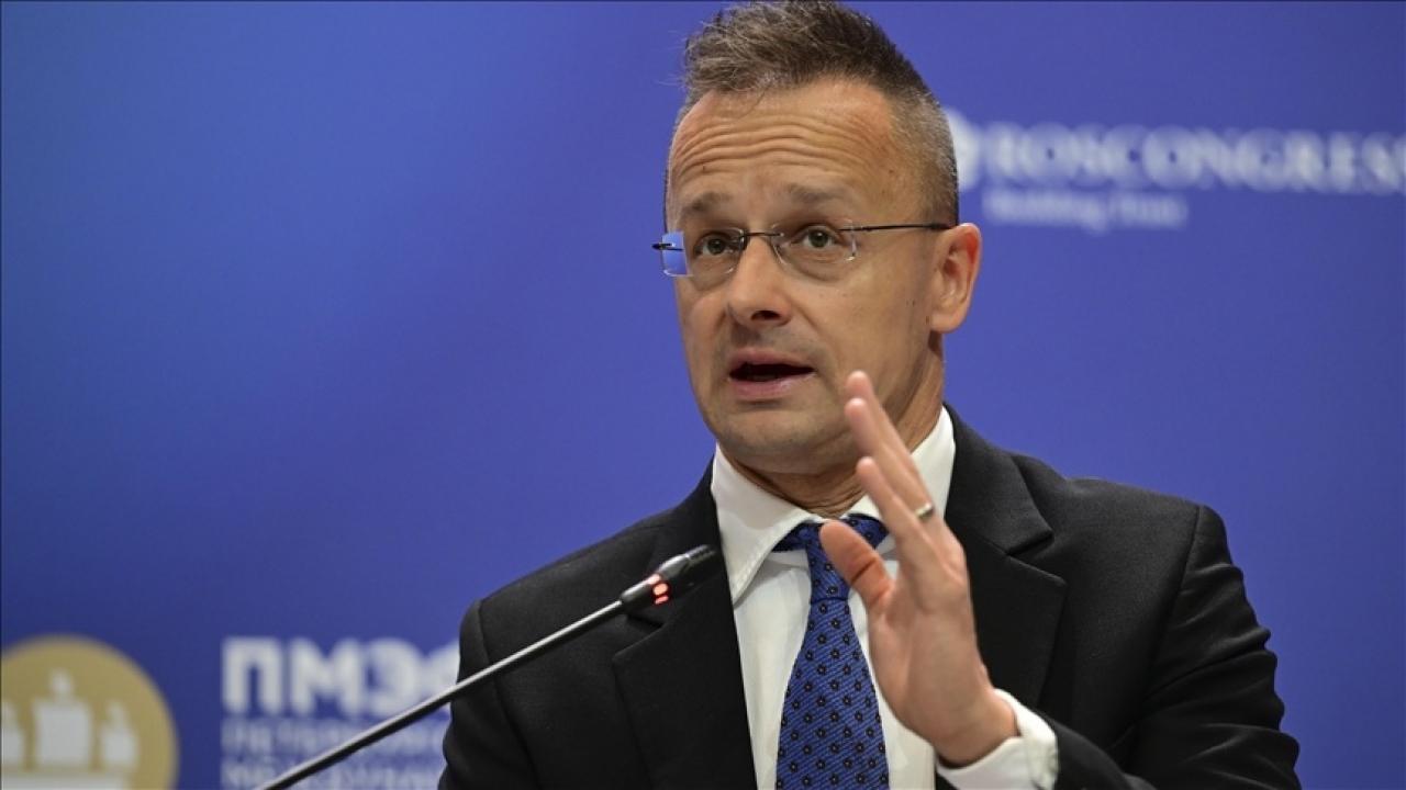 Szijjarto: Ukrayna AB’ye giremeyecek